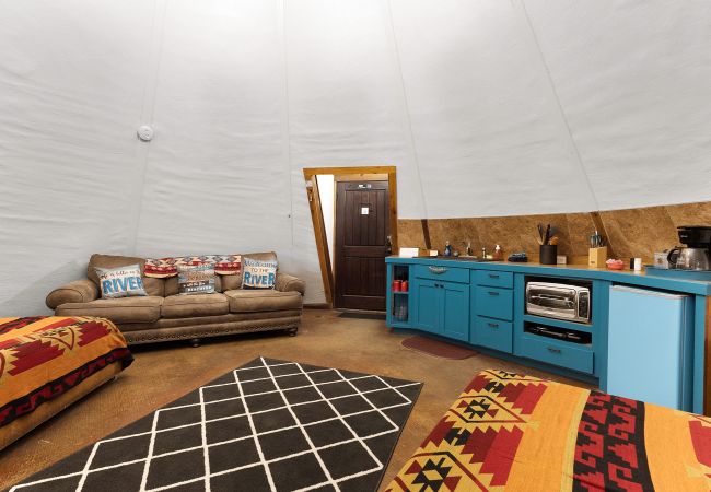 House in New Braunfels - Tipi 2 - Deer Run House in New Braunfels - Tipi 2 - Deer Run