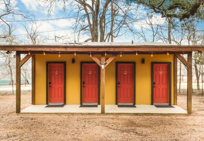 House in New Braunfels - Tipi 2 - Deer Run House in New Braunfels - Tipi 2 - Deer Run