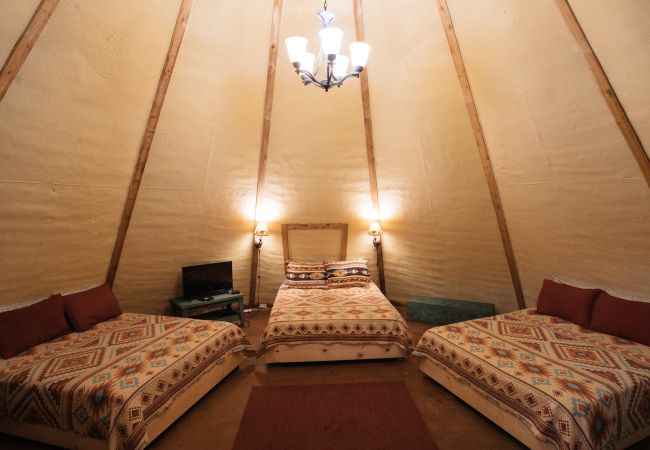 Cabin in New Braunfels - Tipi 4 - Red Cloud