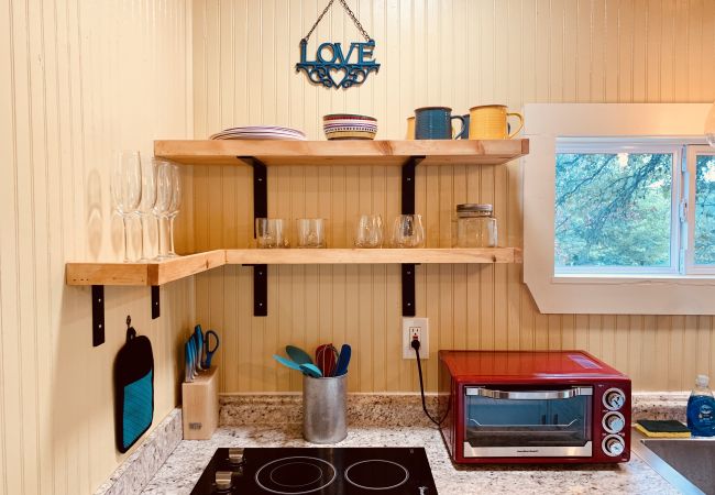 Bungalow in New Braunfels - la Pluma Retreat Bungalow in New Braunfels - la Pluma Retreat