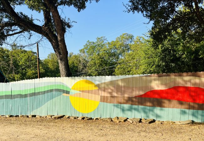 Bungalow in New Braunfels - la Pluma Retreat Bungalow in New Braunfels - la Pluma Retreat