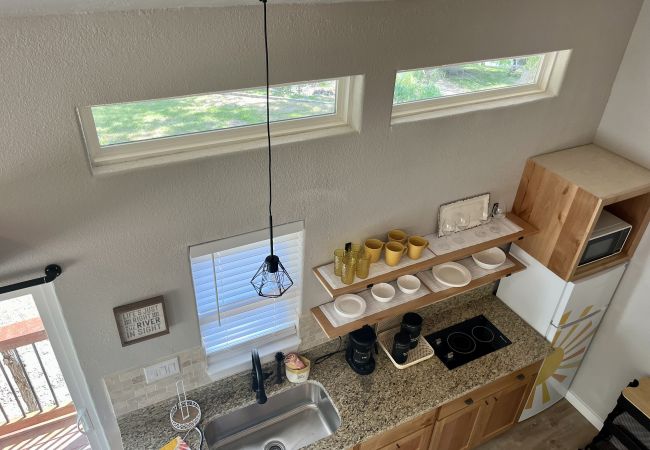 Bungalow in New Braunfels - Daylight Den Bungalow in New Braunfels - Daylight Den