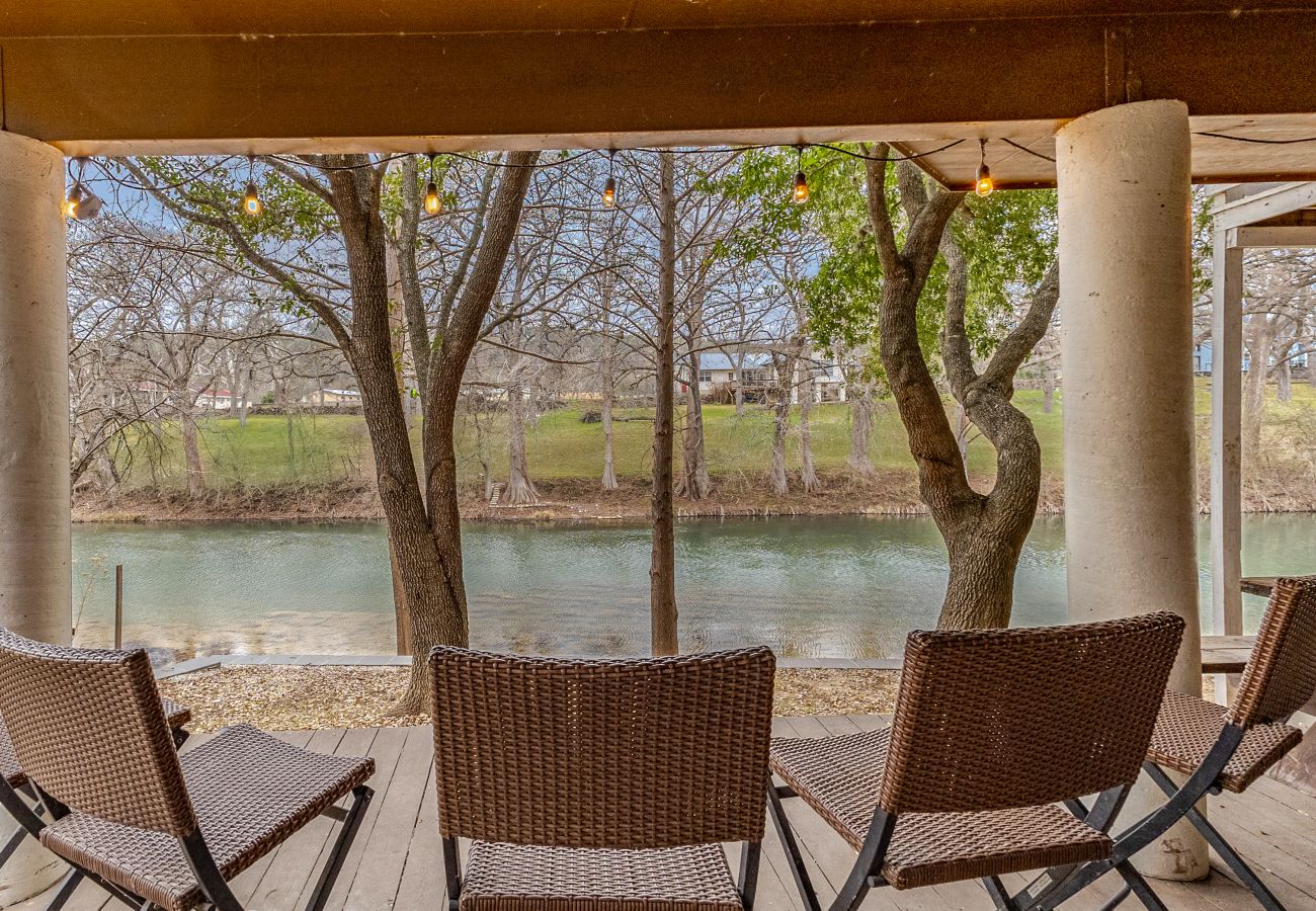 Texas vacations on the river