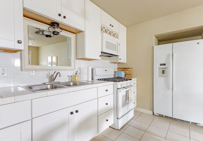 House in Seguin - Elm Street Cottage House in Seguin - Elm Street Cottage